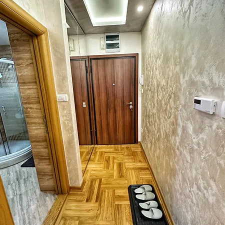 Apartment Centar Lux 23d *