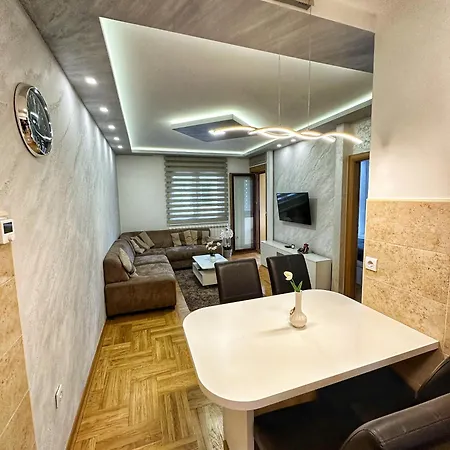 Centar 23m Apartamento